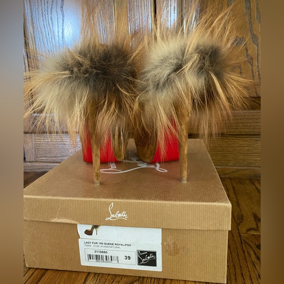 CHRISTIAN LOUBOUTIN Suede Royal Fox Lady Fur 150 Pumps - Size 39 - Picture 3 of 8